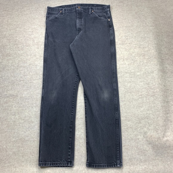 Wrangler Jeans Mens 37x31 Black Pants Cowboy Western Faded Denim Tag 38x32 - Picture 1 of 13
